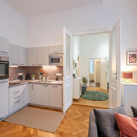 Cosy City Center Apartment Wien Ngoại thất bức ảnh