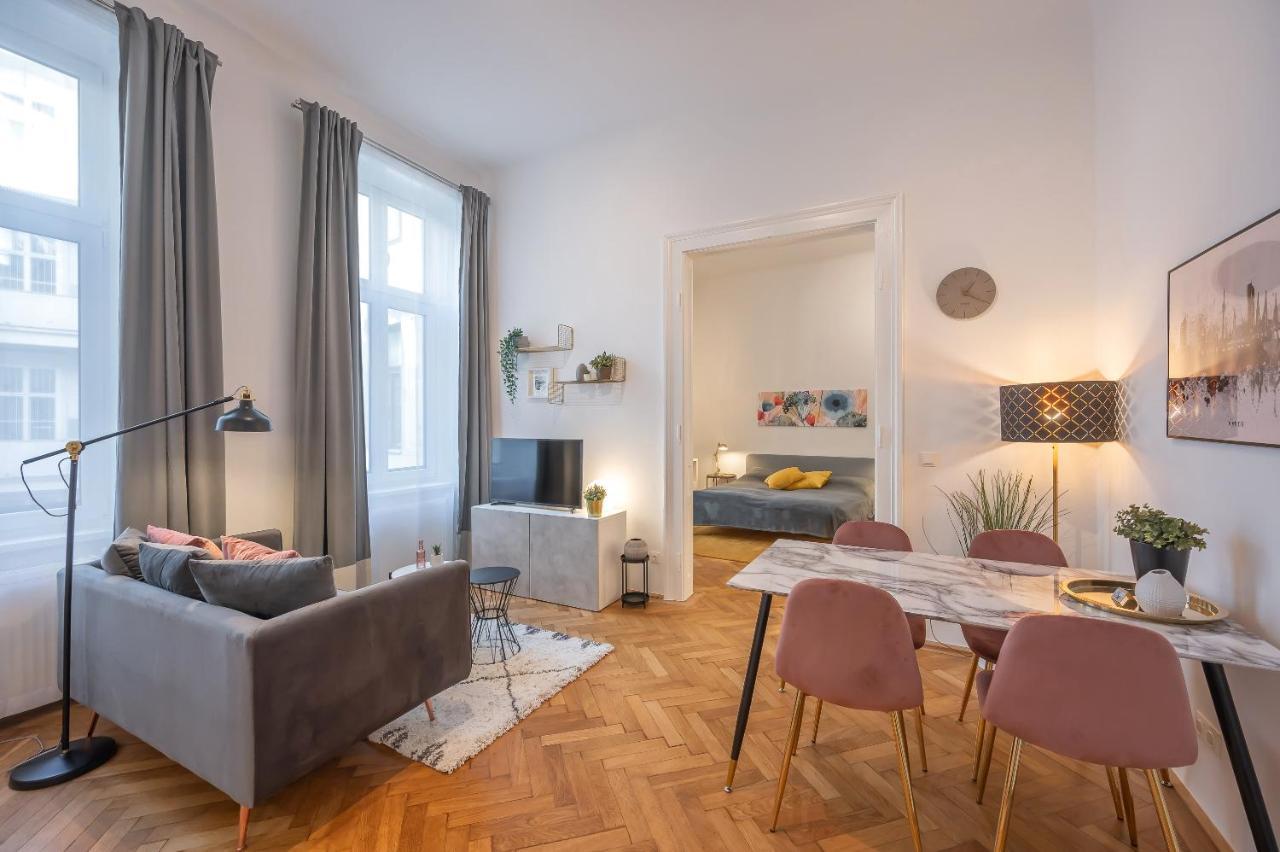 Cosy City Center Apartment Wien Ngoại thất bức ảnh